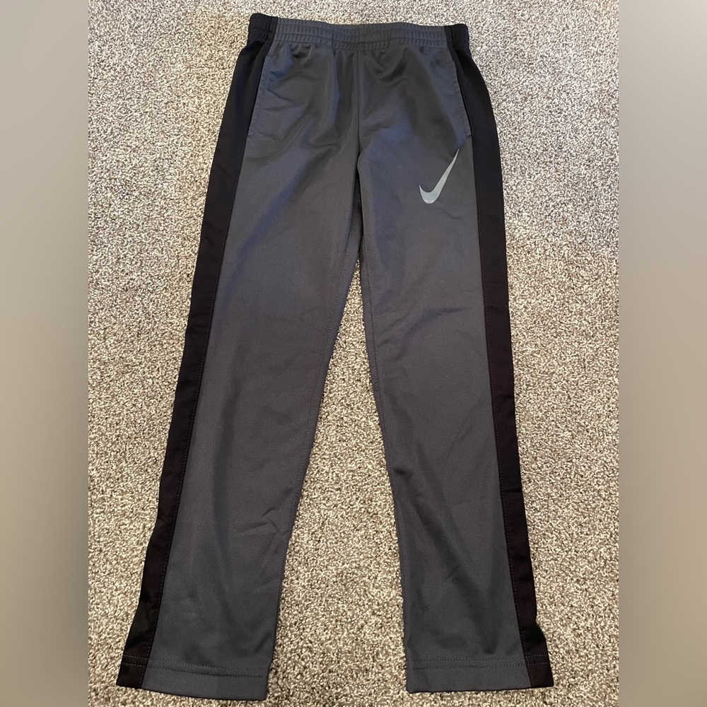 Boys Nike pants, size 7
